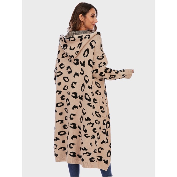 Leopard Hooded Cardigan with Pockets - Picture 2 of 5